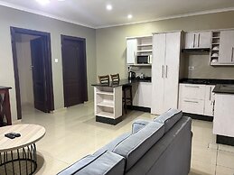 Serendib Suites & Conference Center