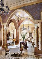 Al Moudira Hotel