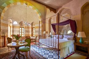 Al Moudira Hotel