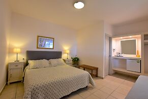 Rodakas Hotel