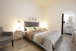 Rodakas Hotel