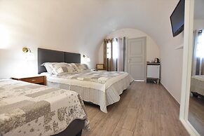 Rodakas Hotel