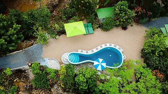 The Mouth Resort
