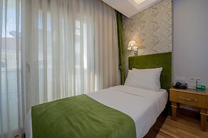 Bizim Otel