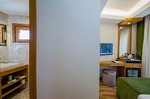 Bizim Otel
