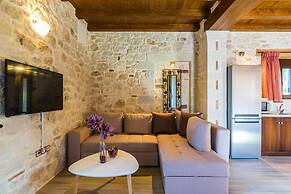 Villa Life