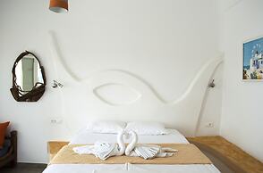 Alexandros Mykonos