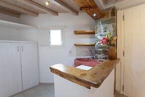 Alexandros Mykonos