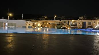 Alexandros Mykonos