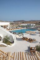 Alexandros Mykonos