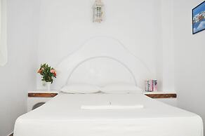 Alexandros Mykonos