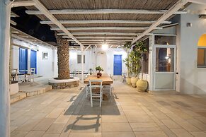 Alexandros Mykonos