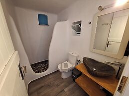 Alexandros Mykonos