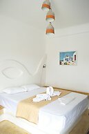 Alexandros Mykonos