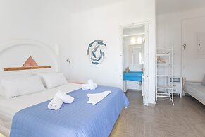 Alexandros Mykonos