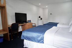 Cedar Lane Motel