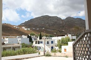 Cyclades Hotel Serifos