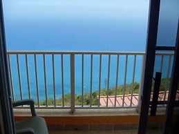 Ocean Breeze Hotel