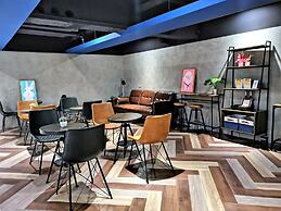 HoLo HOTEL