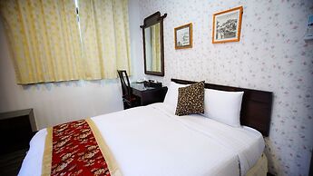 Cambridge Confucius Inn