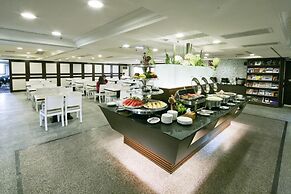 Tainan Cambridge Hotel