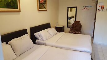 Ferringhi Heritage Budget Hotel