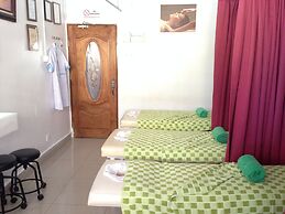 Ferringhi Heritage Budget Hotel
