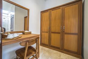 Gita Maha Hotel