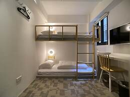 We Come Hostel