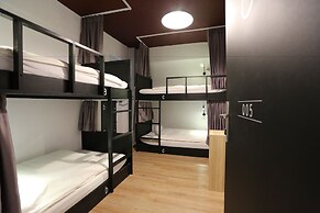 We Come Hostel