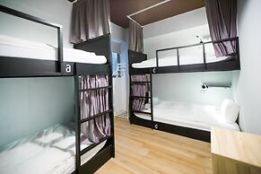 We Come Hostel