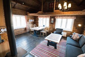 Reine Rorbuer - by Classic Norway Hotels