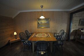 Reine Rorbuer - by Classic Norway Hotels
