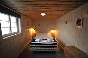 Reine Rorbuer - by Classic Norway Hotels
