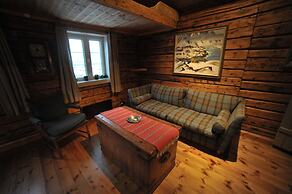 Reine Rorbuer - by Classic Norway Hotels