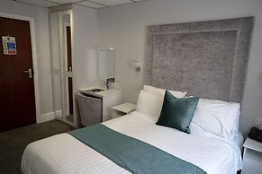 Doric Hotel
