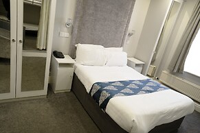 Doric Hotel