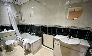 Doric Hotel