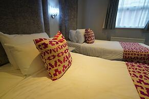 Doric Hotel