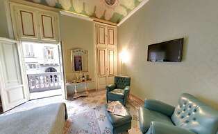 Cavour 10