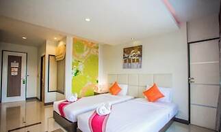 Ayara Grand Palace Hotel