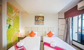 Ayara Grand Palace Hotel
