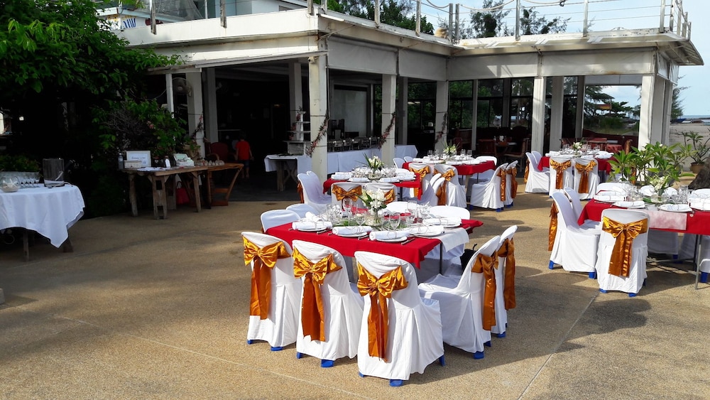 Papillon Resort