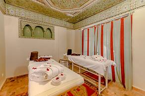 Riad Amina