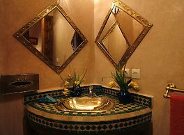Riad Amina