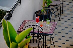 Riad Amina