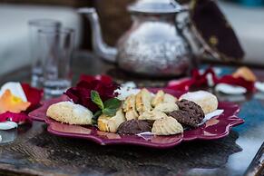 Riad Amina