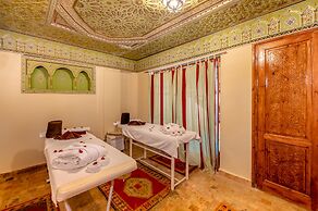 Riad Amina
