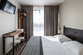 Acostar Hotel