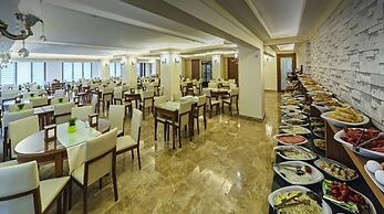 Lausos Palace Hotel
